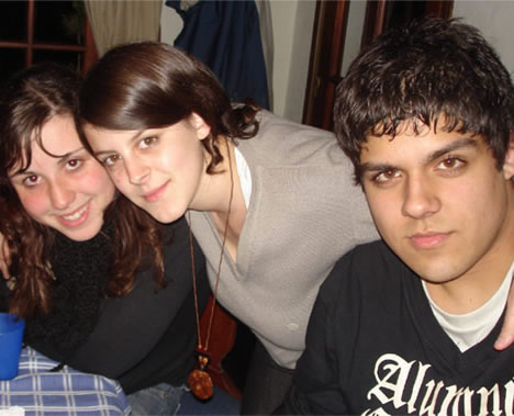 Caro, La Qerva y Yo.